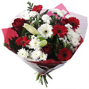 Bouquet du fleuriste rouge et blanc